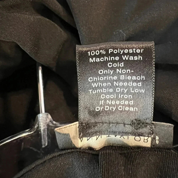 Gently worn Ann Taylor black blouse - Picture 9 of 9